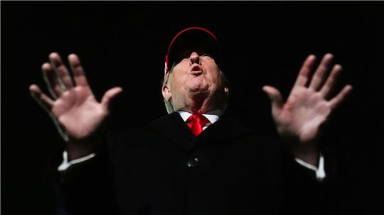 US-Präsident Donald Trump reagiert auf die Blockade der Straße von Hormus durch den Iran nun mit einer eigenen Sperrung.