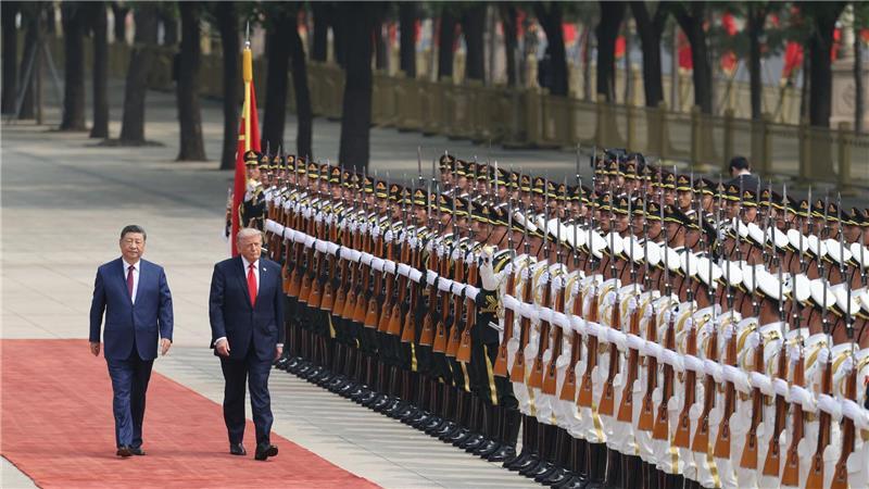 Chinas Staatschef Xi empfängt US-Präsident Trump US-Präsident Donald Trump wurde mit militärischen Ehren empfangen.
