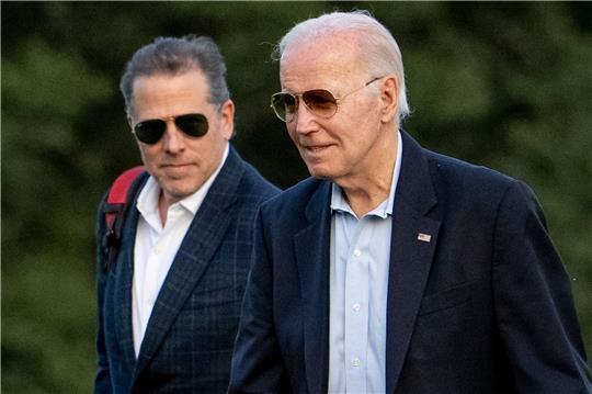 US-Präsident Joe Biden mit seinem Sohn Hunter in Washington.