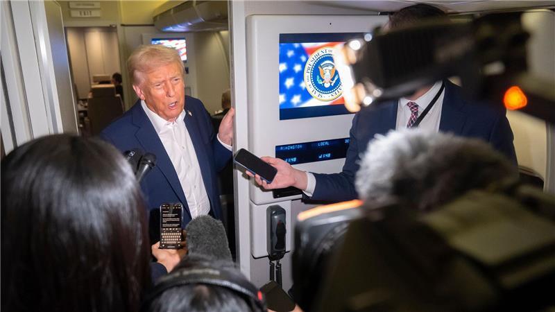 US-Präsident Trump auf dem Weg nach Asien