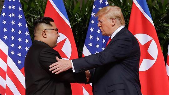 US-Präsident Trump will ein hervorragendes Verhältnis zu Nordkoreas Machthaber Kim haben. (Archivbild) 