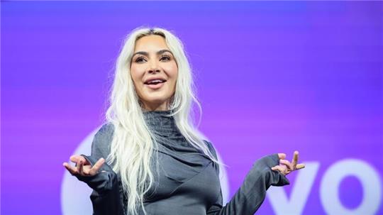 US-Superstar Kim Kardashian spricht auf der Digital- und Marketingmesse OMR.