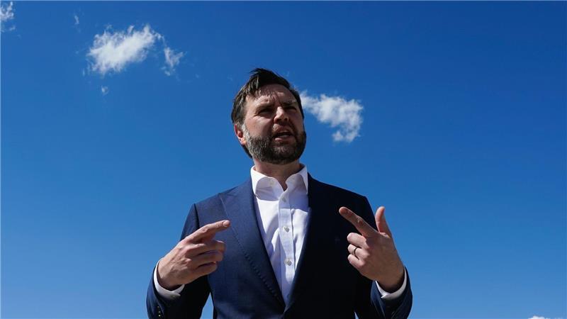 Vermittler: Iran-USA-Gespräche gehen auf Arbeitsebene weiter US-Vizepräsident JD Vance führt die US-Delegation an.