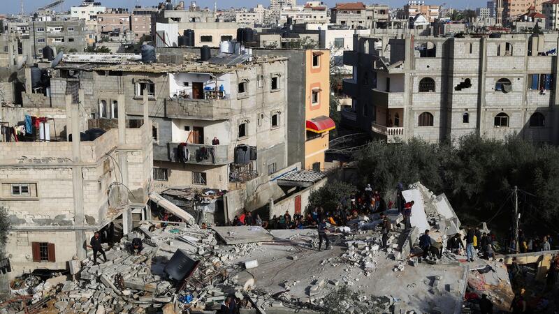 UN-Organisationen: Kinder verhungern im Gazastreifen US-Vizepräsidentin Harris bezeichnet die Bedingungen für die Menschen im Gazastreifen als unmenschlich und spricht von einer humanitären Katastrophe.