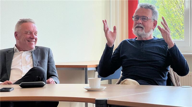 Udo Alpers (links, Sparkasse Stade-Altes Land, 350 Mitarbeiter) und Kai Holm (Elbe Kliniken).