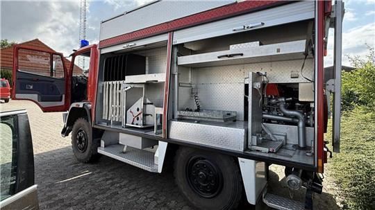 Über Jahrzehnte hat das Einsatzfahrzeug der Feuerwehr Ihlienworth gute Dienste geleistet. Jetzt wird das ausgemusterte TLF 16/24 versteigert.