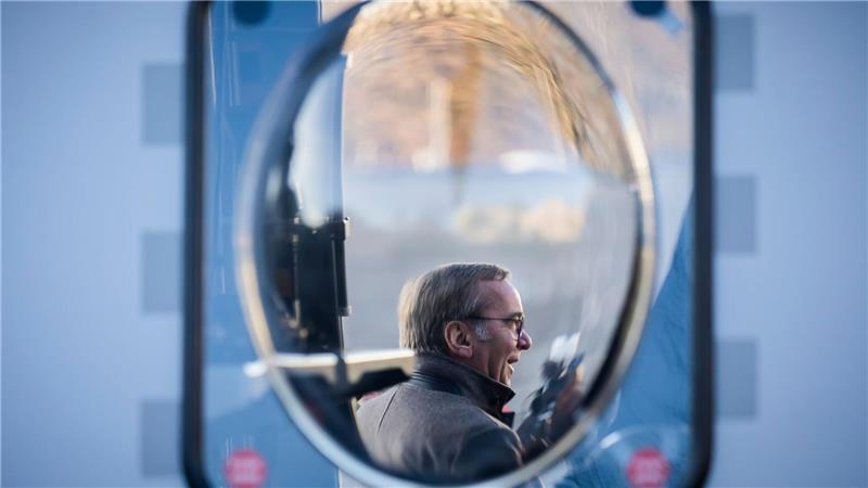 Übergabe Hubschrauber NH90 Sea Tiger an Deutsche Marine