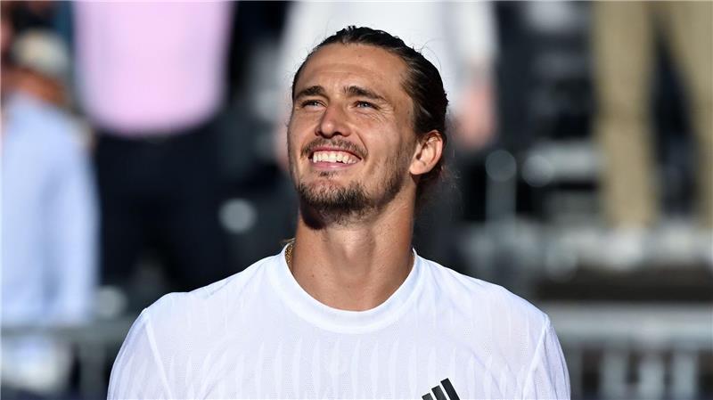 Überglücklich: Alexander Zverev nach seinem Sieg über den Ungarn Marozsan im Halbfinale bei der ATP-Tour in München 