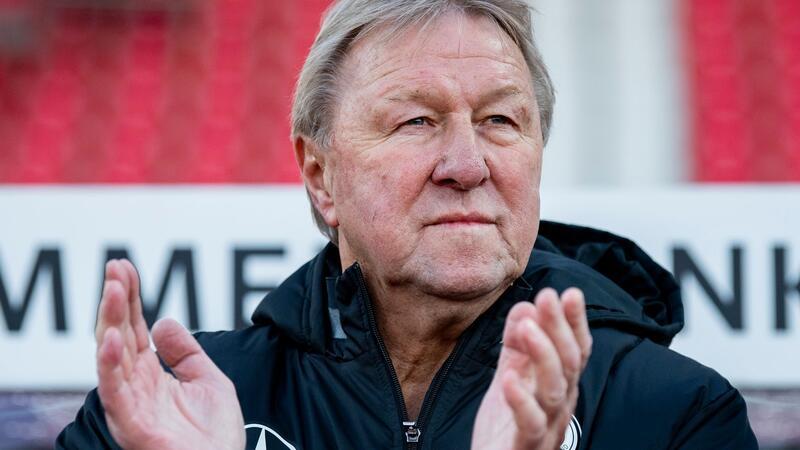 Erster Auftritt als Interimscoach: Was Hrubesch erwartet Übernimmt erneut die DFB-Frauen: Horst Hrubesch erwartet.Fotograf