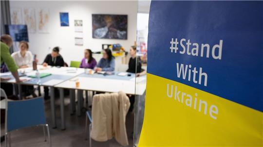 Ukrainerinnen und Ukrainer müssen in der Europäischen Union, um Schutz zu erhalten, keinen Asylantrag stellen. (Symbolbild)