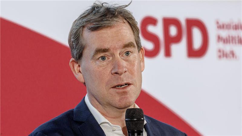 Ulf Kämpfer (SPD) möchte einen Regierungswechsel erreichen. (Archivbild)