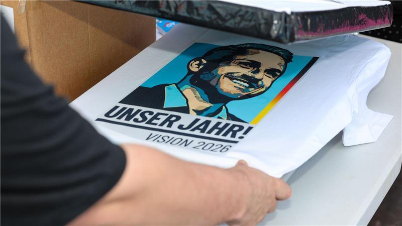 Ulrich Siegmunds (AfD) Konterfei findet sich inzwischen auf T-Shirts. (Archivbild)
