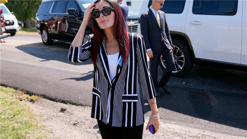 Ultrarechte Influencerin Laura Loomer sorgt für Entlassungen im Weißen Haus  