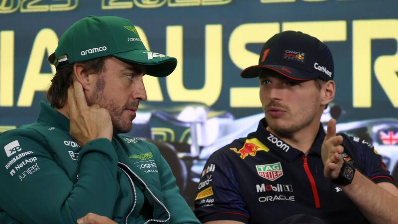 Was wird aus Verstappen und Alonso? Um Fernando Alonso (l) und Max Verstappen gibt es Wechsel-Spekulationen.
