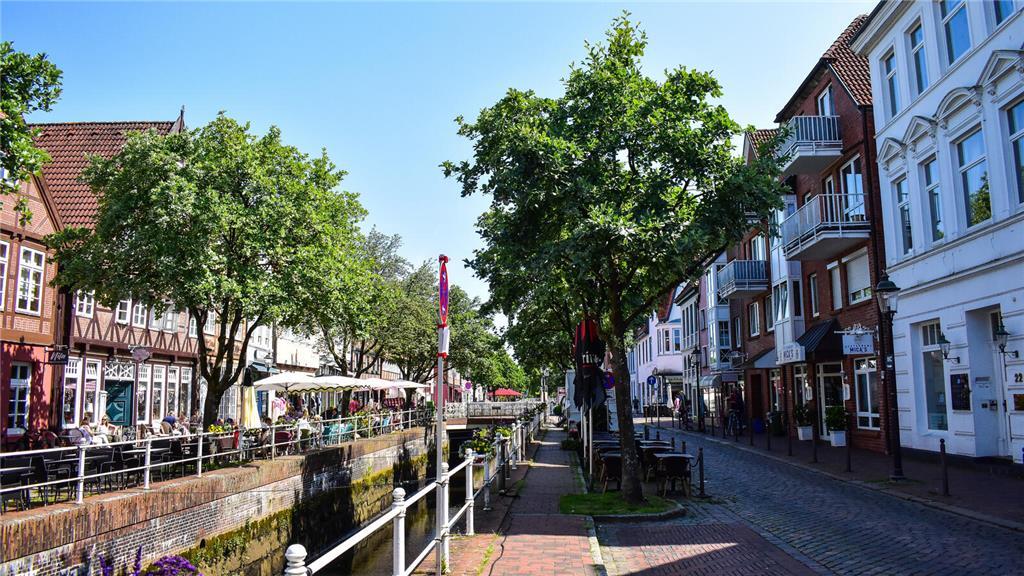 Um Grachten zu sehen, muss man nicht nach Amsterdam fahren. 