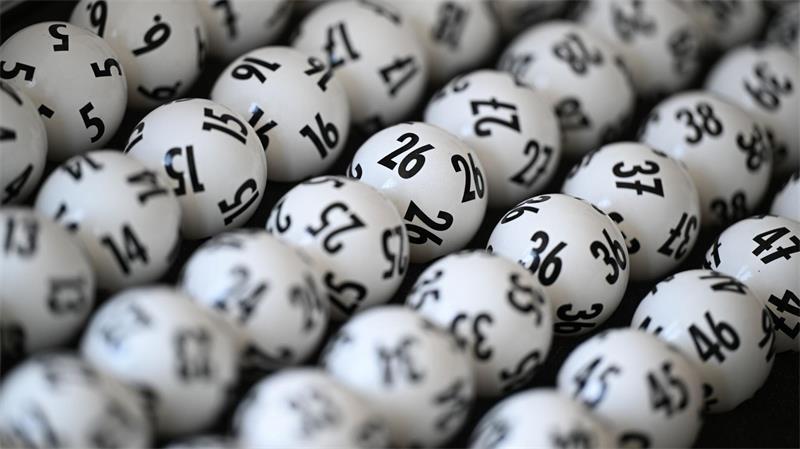 Wer knackt endlich den Lotto-Jackpot? Um einen Jackpot zu knacken, muss ein Tipper die richtigen sechs Zahlen aus 49 plus die richtige Superzahl haben. (Illustration)