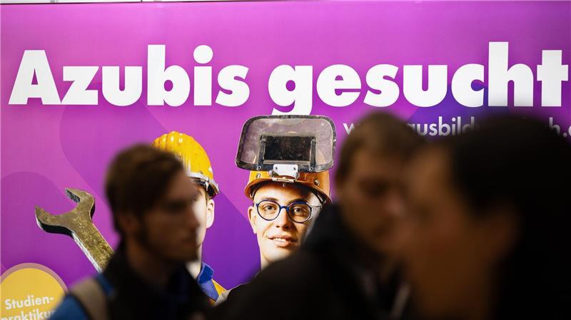 Um mehr Ausbildungsplätze zu schaffen, will der DGB alle Betriebe zur Kasse bitten. (Archibild)