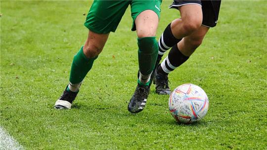 Umkämpft: der Rückrunden-Auftakt der Frauen-Landesliga (Symbolbild)