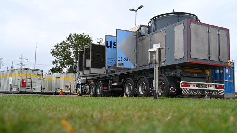 Start: Umstellung von Erdgasleitung für Wasserstofftransport Umstellung einer Ferngas-Leitung auf Wasserstoff.