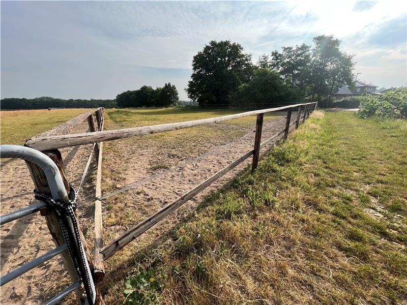 Landkreis Stade will umstrittenes Nottensdorfer Baugebiet stoppen Umstritten: Der Landkreis Stade lehnt das geplante Baugebiet im Biotopkorridor am Brümmerkamp nördlich von Nottensdorf unter anderem aus Naturschutzgründen ab. Foto: Vasel