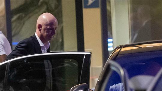 Umstrittener FIFA-Präsident Infantino besucht Frauen-AFCON-Spiel zwischen Malawi und Sambia in Marokko