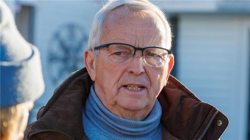Umweltminister Backhaus stellt Ergebnisse der Senderauswertung vor.