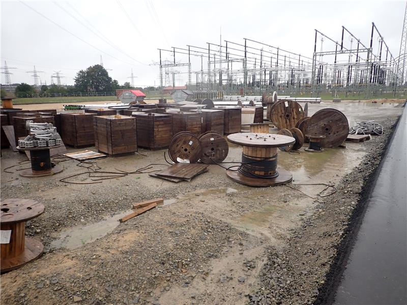 Unbekannte haben bei Alfstedt Werkzeuge und Buntmetall im Wert von über 300.000 Euro gestohlen. Foto: Polizei