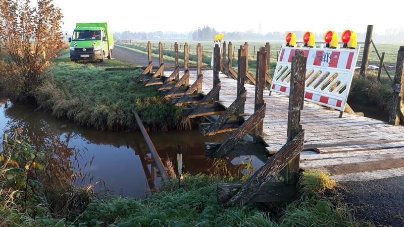Unbekannte hatten die Brücke am beliebten Geh- und Radweg in Stade im November zerstört.