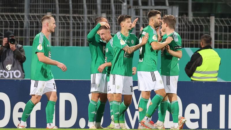 Underdog FC Homburg setzte sich gegen Zweitligist SpVgg Greuther Fürth durch.