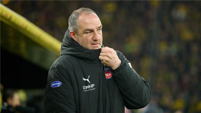 Unglückliche Niederlage für den 1. FC Heidenheim und Trainer Frank Schmidt.