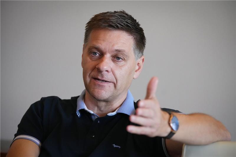 Union-Berlin-Manager Oliver Ruhnert spricht über das Champions-League-Debüt in Madrid.