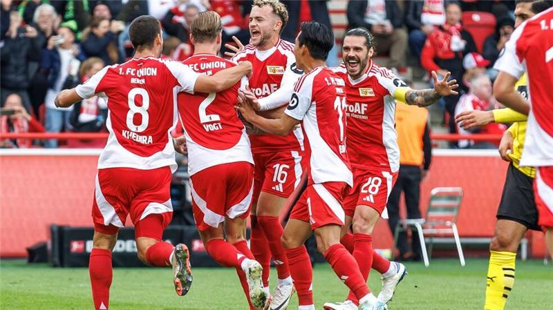 1:2 bei Union: Dortmund patzt nach Champions-League-Gala Union Berlin zeigt gegen Dortmund in der ersten Halbzeit eine überzeugende Offensivleistung.