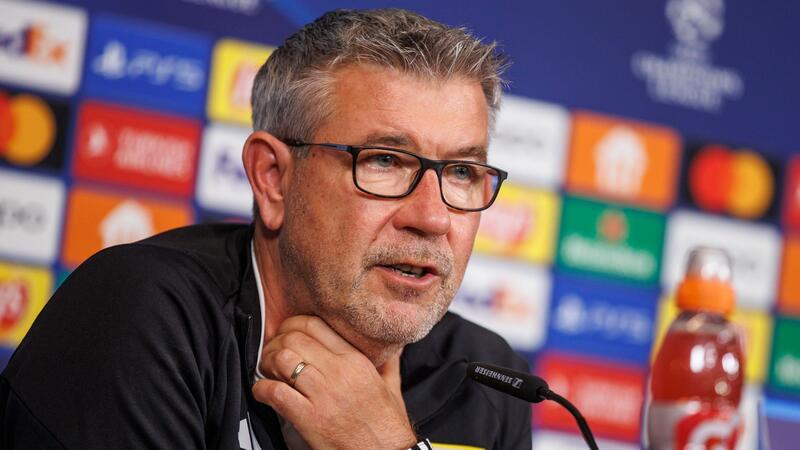 Union-Coach: Stürmische Zeiten gemeinsam überstehen Union-Trainer Urs Fischer trifft mit seinem Team auf den SSC Neapel.