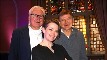 "Uns geht es sehr gut, weil wir für die Ehrenamtlichen im Königsmarcksaal des historischen Stader Rathauses spielen durften." Carl Schäfer, Verena Lottmann und Alfred Schüch vom Trio BOP! am Montag, 26. Januar 2025.