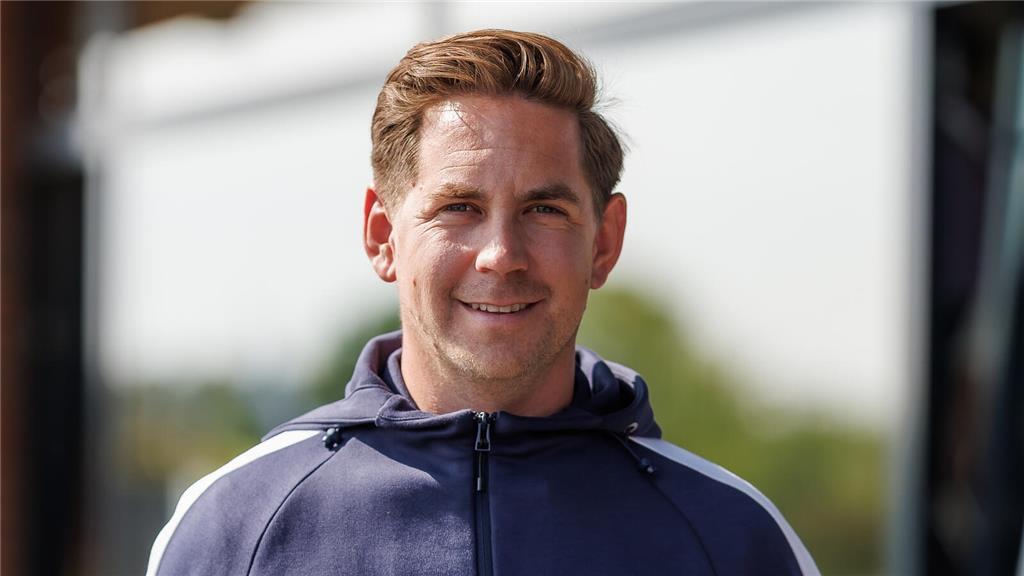 "Unser Architekt Frank Schröder hat das D/Aheim und die D/Arena geplant und arbe...