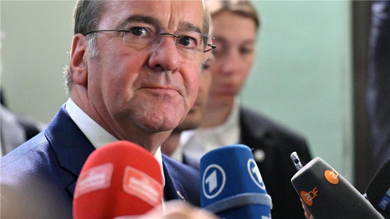 „Unsere Hauptaufgabe ist, schnell Verteidigungsfähigkeit und schnell Vollausstattung herbeizuführen“, sagt Verteidigungsminister Pistorius. 