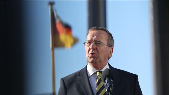 „Unsere Marine ist richtig gut darin, Minen aufzuspüren und zu räumen“: Boris Pistorius bereitet einen möglichen Einsatz in der Straße von Hormus vor. (Archivbild)