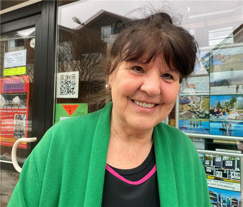 Backstage-Erlebnis in Buxtehude: Domino bringt Jugendliche hinter die Kulissen Unter der Leitung von Ingrid Jansen-Dikof laden die Domino Jugendprojekte jetzt zu außergewöhnlichen Kulturerlebnissen mit Blick hinter die Kulissen ein.