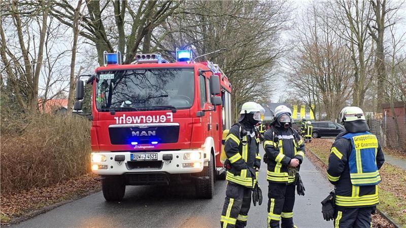 Unweit des Karlshöfener Gewerbegebietes Karlshöfen ist am Freitagnachmittag Gasgeruch festgestellt worden.