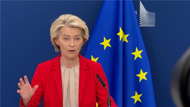 Trotz Trump-Brief: EU verschiebt geplante Gegenzölle Ursula von der Leyen betonte, dass die EU-Kommission dennoch nicht tatenlos bleiben werde (Archivbild).