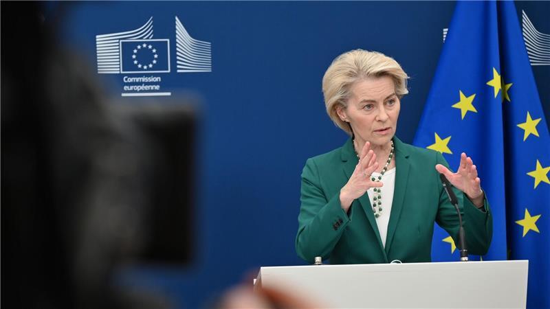 Drohen und Verhandeln: EU legt Kurs im Zollstreit fest Ursula von der Leyen kündigte an, dass die EU den USA einen Freihandelsdeal für Industriegüter angeboten hat. (Archivbild)