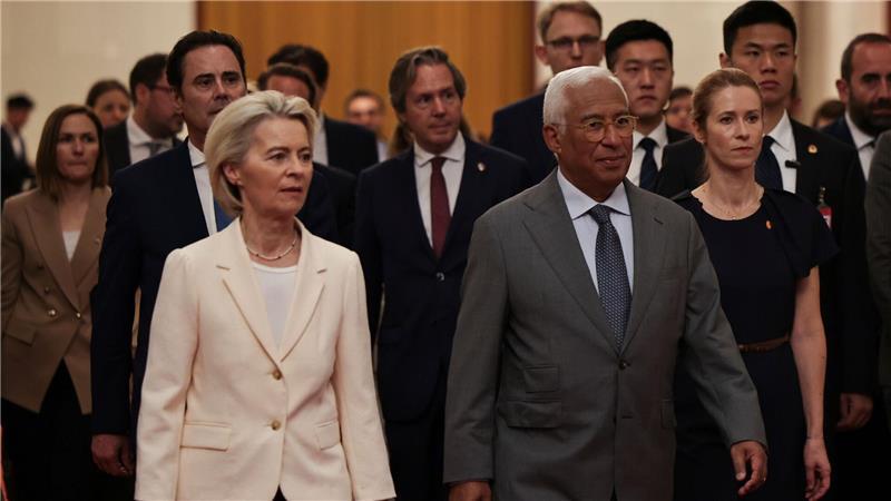 EU warnt China vor verschärftem Handelskonflikt Ursula von der Leyen und António Costa sprachen in Peking mit Chinas Staatsführung.