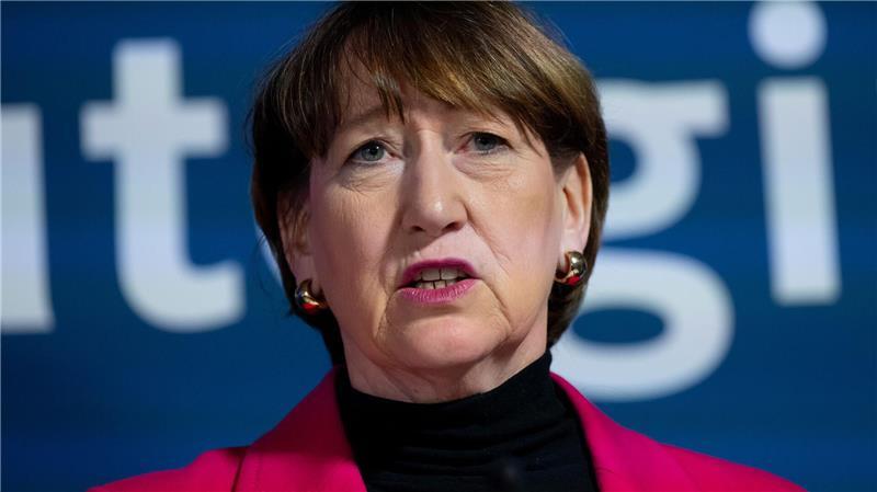 VDA-Präsidentin Hildegard Müller warnt vor erheblichen wirtschaftlichen Folgen der US-Zölle (Archivbild)