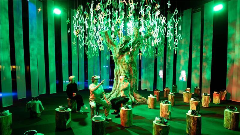 VR-Brille auf und die Sage der König Aslaug hören und sehen - und zwar mit einem 360-Grad-Rundumblick.