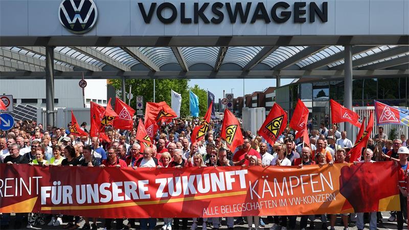 VW-Betriebsrat sieht Vertrauensverlust. 