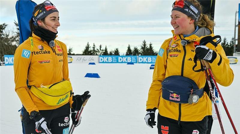 Wenn der Boden bebt: Grotians Rückkehr nach Oberhof Vanessa Voigt (l) und Selina Grotian: Die Freundinnen freuen sich auf das erste Heimrennen in Oberhof.