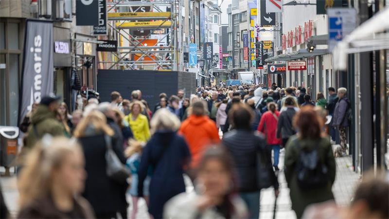 Verbände fordern Polizeipräsenz für Proteste am Samstag