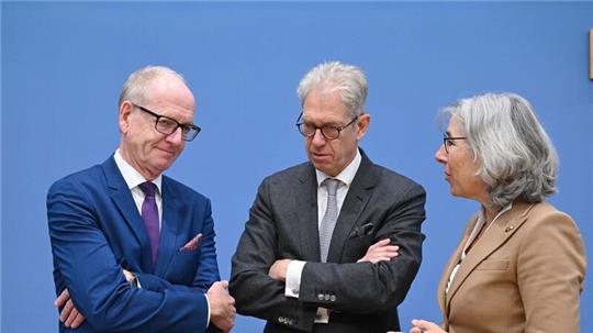Verbände von Ärzten, Zahnärzten und Apotheken haben einen „Notruf“ an Kanzler Scholz gerichtet.Fotograf