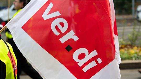Verdi fordert im Einzelhandel mindestens 2,50 Euro mehr pro Stunde.