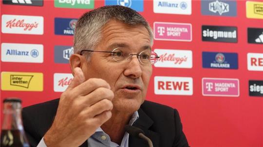 Vereinspräsident Herbert Hainer will in Ruhe einen neuen Trainer finden.